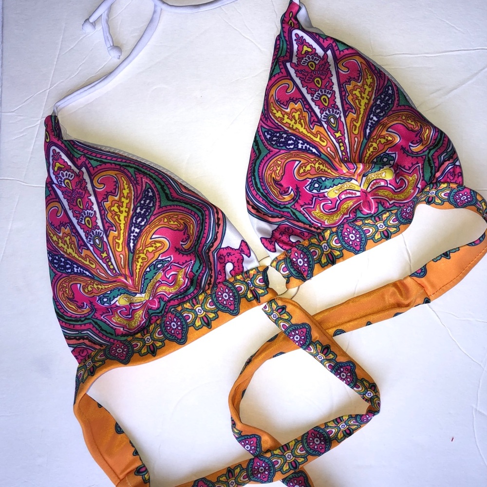 Spring Fling white 2 piece triangle bikini NEW